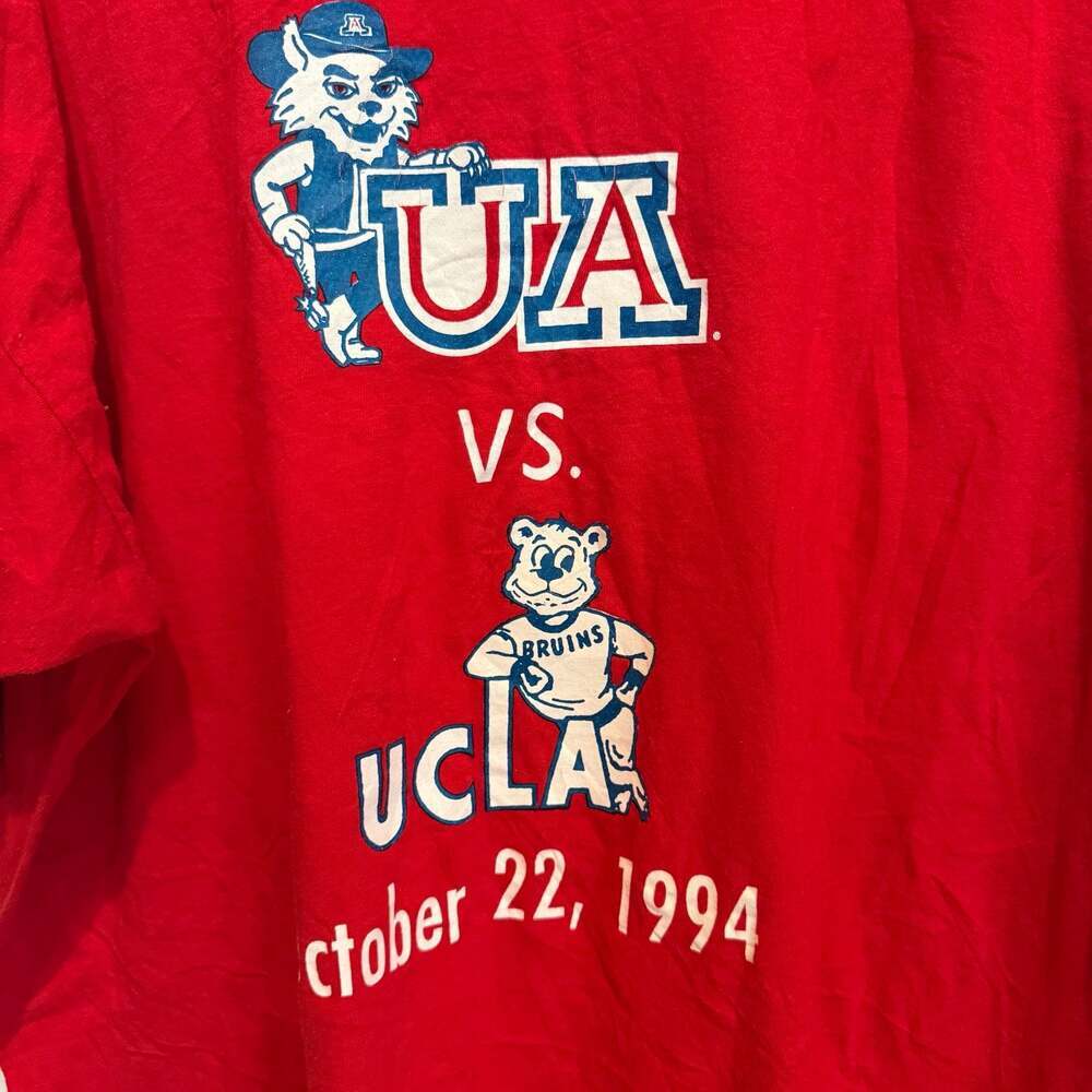 Vintage 1994 University of Arizona vs. UCLA Football Graphic T-Shirt Pi Beta Phi